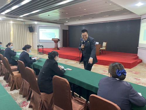 深化產(chǎn)教融合，助力地方經(jīng)濟 酒店管理專業(yè)培訓(xùn)團(tuán)隊餐飲管理服務(wù)能力提升路徑探索